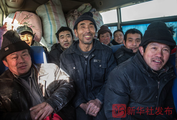新华社记者陪农民工讨薪不朽情缘110小时